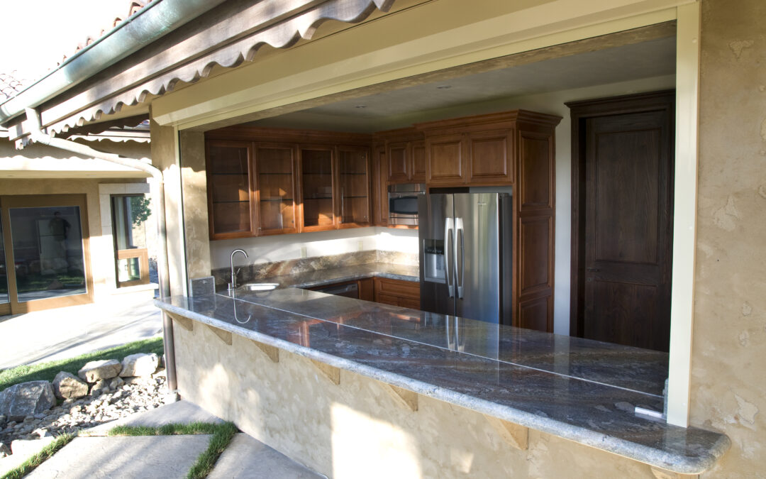 Lighting Ideas to Make Your Outdoor Kitchen Shine
